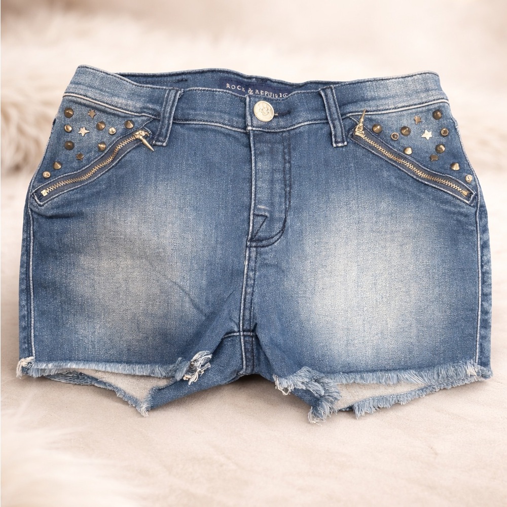 Rock & Republic Studded Distressed Jean Shorts size 6